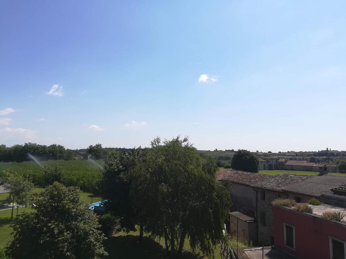 B&B Pivi Понті-суль-Мінчіо Екстер'єр фото